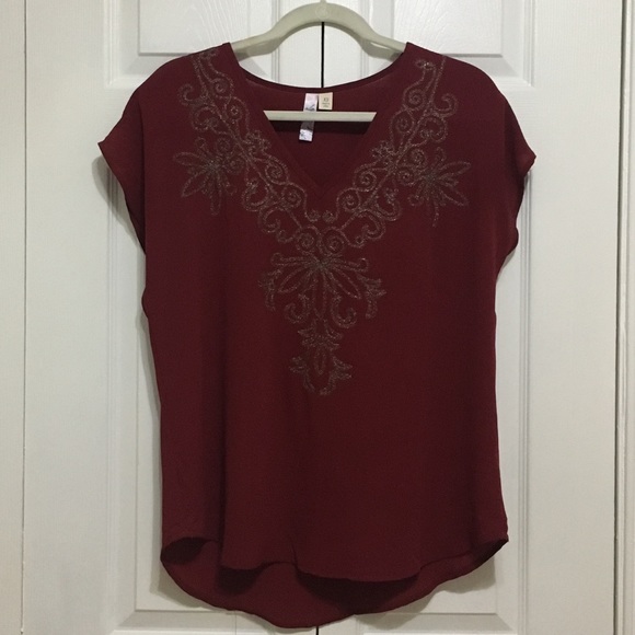 Alya Tops - Red short sleeve top